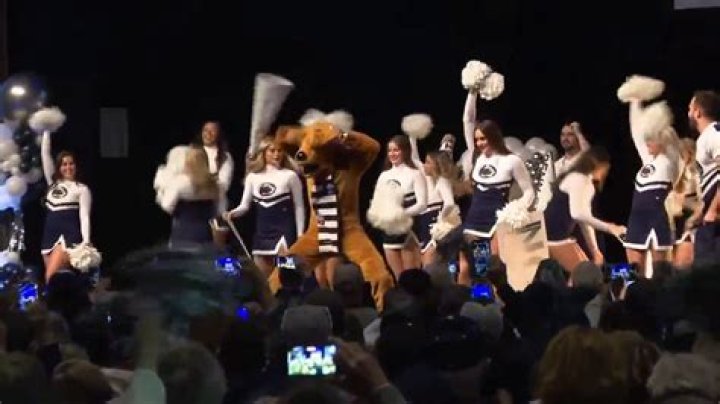 Penn State hosts pep rally for fans attending Peach Bowl