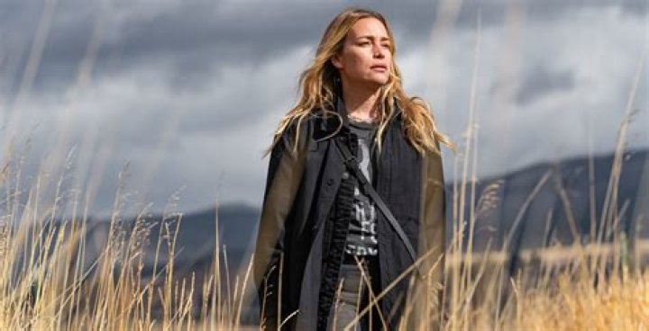 	PIPER PERABO’S A LONG WAY FROM UGLY PAST	