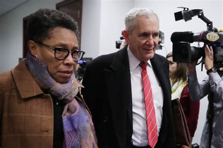 	Previously accused of killing ex-wife, suspect set for another defense	