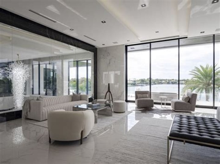 	Prime Property: Newly constructed mansion provides sanctuary in Manalapan	
