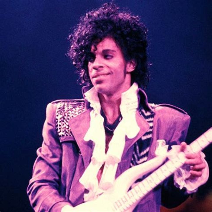Prince Singer Height: The Iconic Musical Legend's Physical Presence