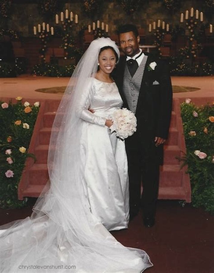 Priscilla Shirer Age, Husband, Family, Wedding, Net Worth, Father Dad