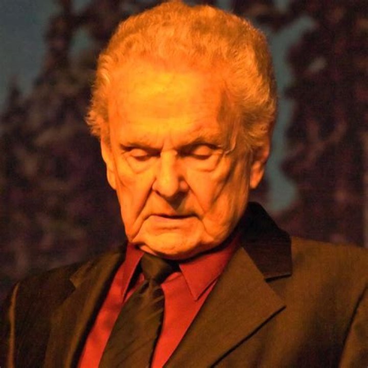 Ralph Stanley - Bio, Net Worth, Height