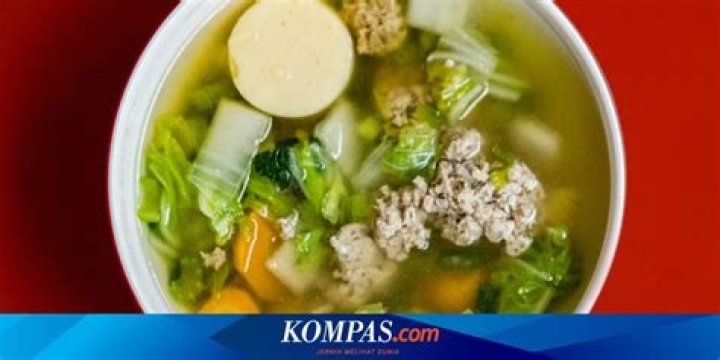 Resep Sup Kimlo Segar Lengkap dengan Bunga Sedap Malam