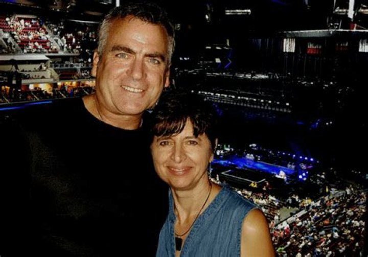Rob McCartney Bio, Age, Height, Wife, Salary, Net Worth, KETV