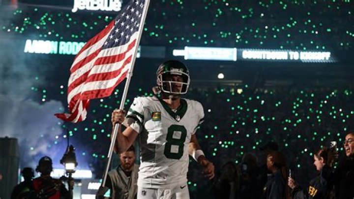 Robert F. Kennedy Jr. is considering Jets QB Aaron Rodgers as 2024 running mate