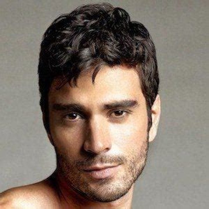 Ródiney Santiago Wiki, Age, Birthday, Model【 Wikipedia 】Net worth