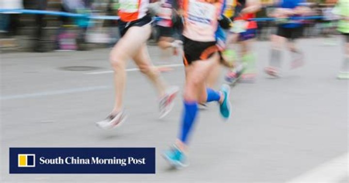 Running with headphones is not cheating. Get off your high horses