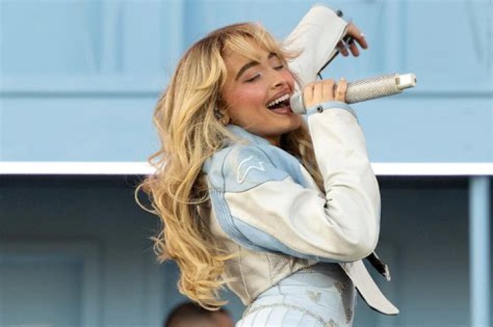 Sabrina Carpenter Weight: Everything You Need To Know