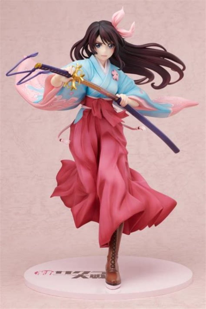 Sakura Wars Getting Gorgeous Sakura Amamiya Figure by Amakuni