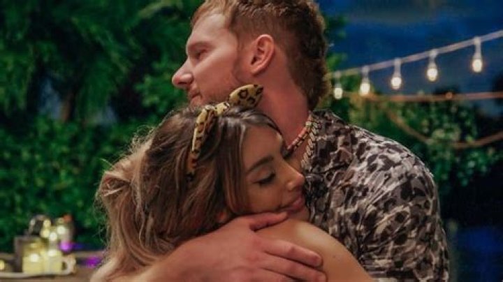 Sam Logan Bio, Age, Height, Girlfriend, Net Worth, Siesta Key