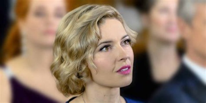 Sarah Lind Net Worth 2024