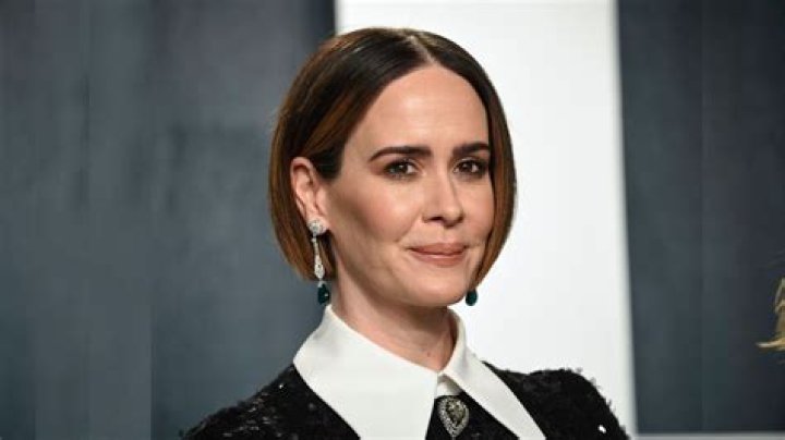 Sarah Paulson - Bio, Net Worth, Height