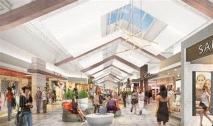 	SAWGRASS MILLS PLANS ENTERTAINING ADDITIONS	