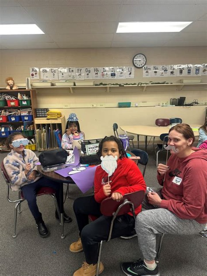 Schilling Elementary School - Salina