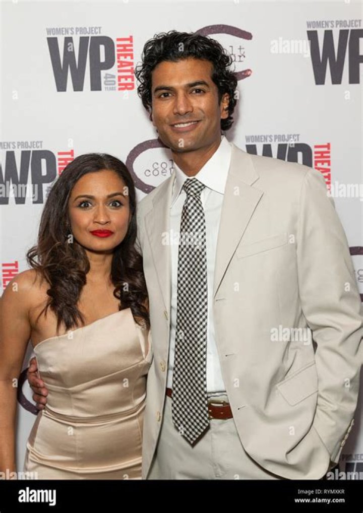 Sendhil Ramamurthy's Wife: A Deep Dive Into Their Life Together