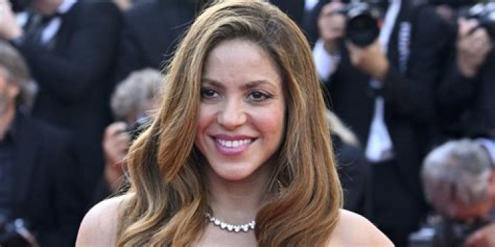 Shakira Requests Privacy After Leaving Barcelona And Issues A Statement