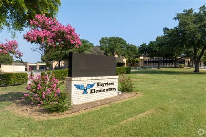 Skyview Elementary School - Dallas