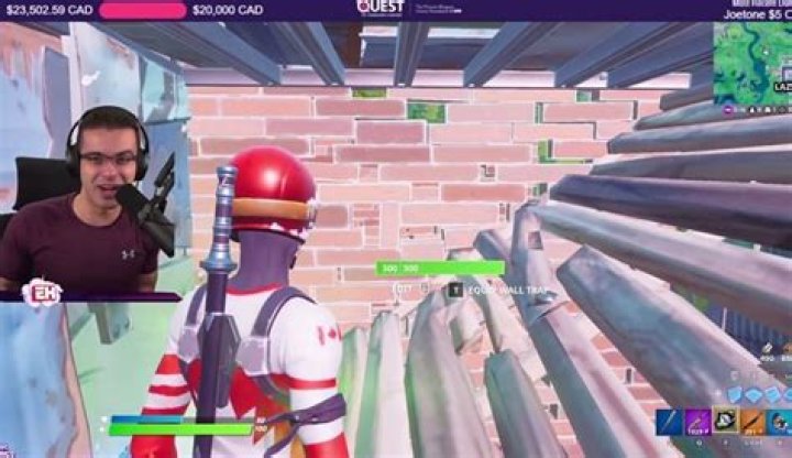 Small Twitch streamer overwhelmed after getting massive viewer raid