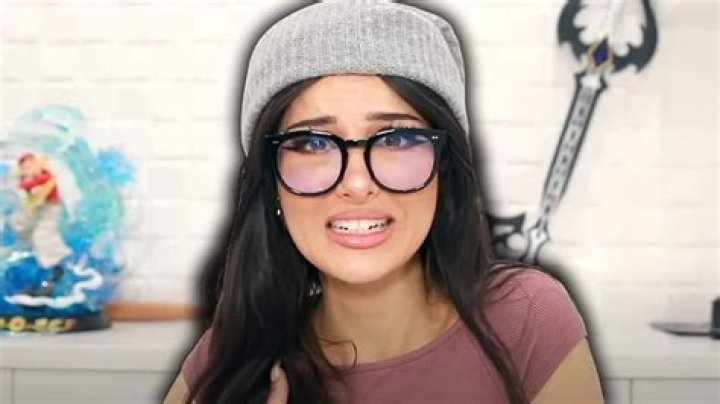 SSSniperWolf hits out at Instagram model over YouTube copyright claim