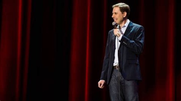 Stand-up comedian postpones SLC shows after being hit by bus