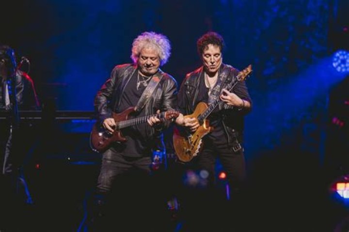 Steve Lukather: Wiki, Bio, Age, Family, Career, Net Worth, Guitarist, Band