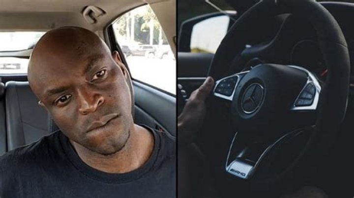 Streamer EBZ under fire after apparently passing out in driving stream