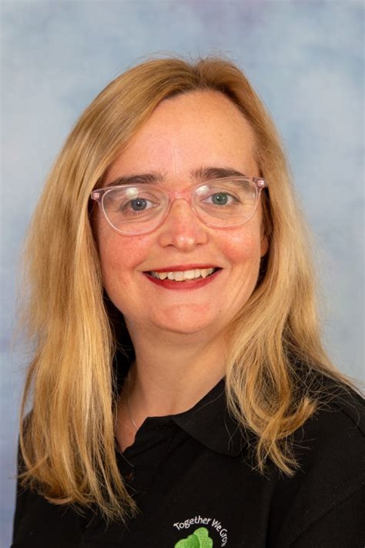 Suzanne Whiston: A Comprehensive Insight Into Her Life And Career