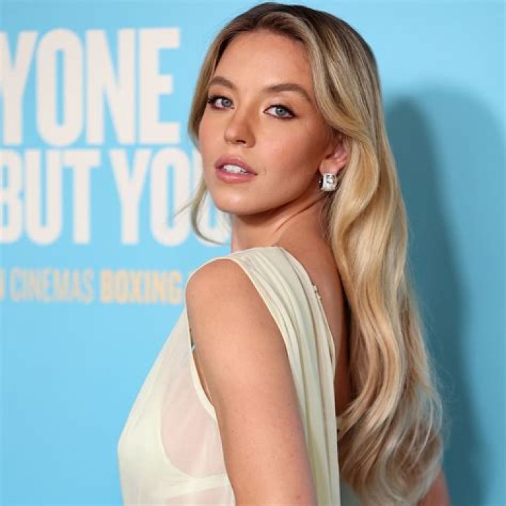 Sydney Sweeney Nude: The Rising Star's Journey In Hollywood