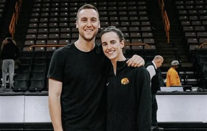 Sydney Wells And Her Boyfriend: A Deep Dive Into Their Relationship