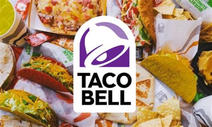 	TACO BELL OUTLETS NOW OFFER FAST FOOD — AND FAST CASH	