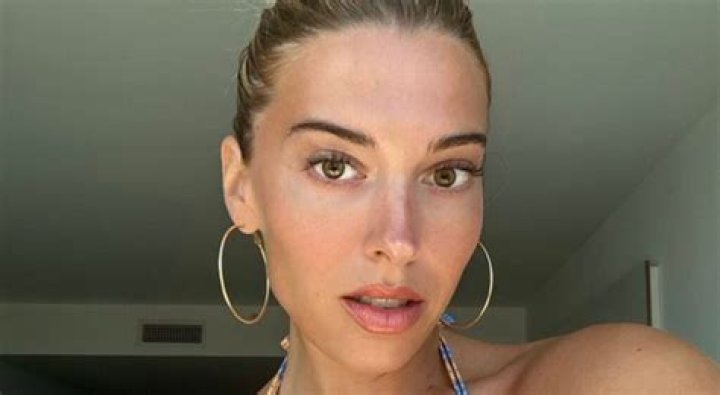 Taylor Mathis Nude: Exploring The Controversy And Public Perception