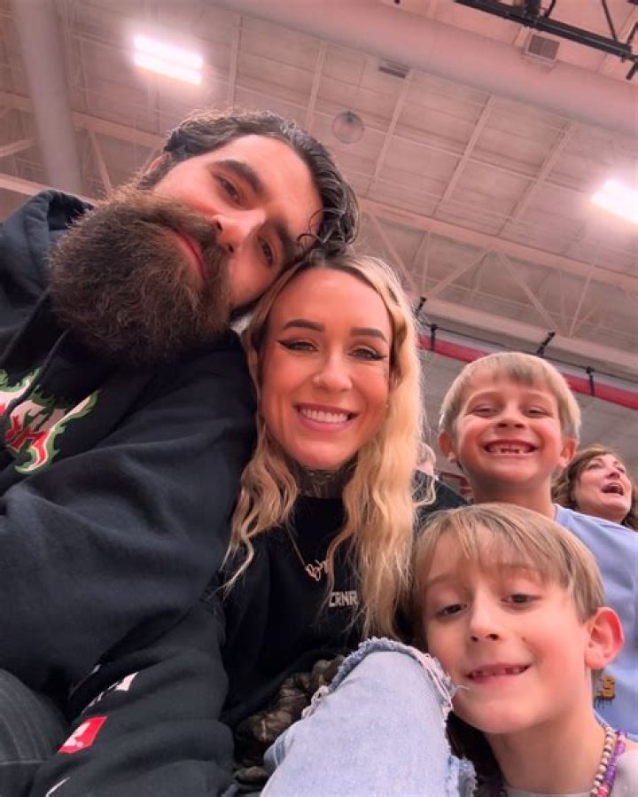 Taylor Starling: Wiki (Killa Bee), Bio, Age, Parents, Husband, Net Worth
