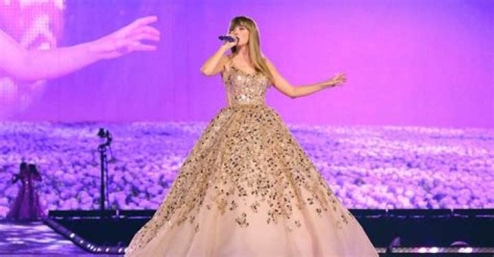 Taylor Swift Enchanted Dress: A Deep Dive Into The Iconic Fashion Moment