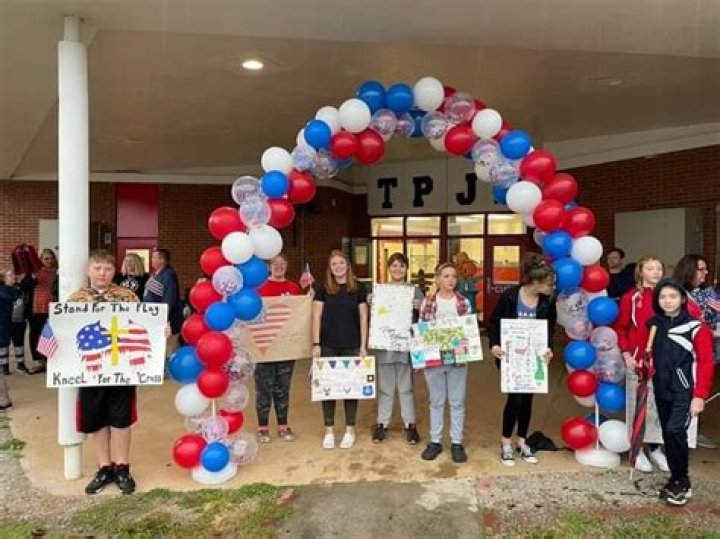 Tellico Plains Junior High School - Tellico Plains