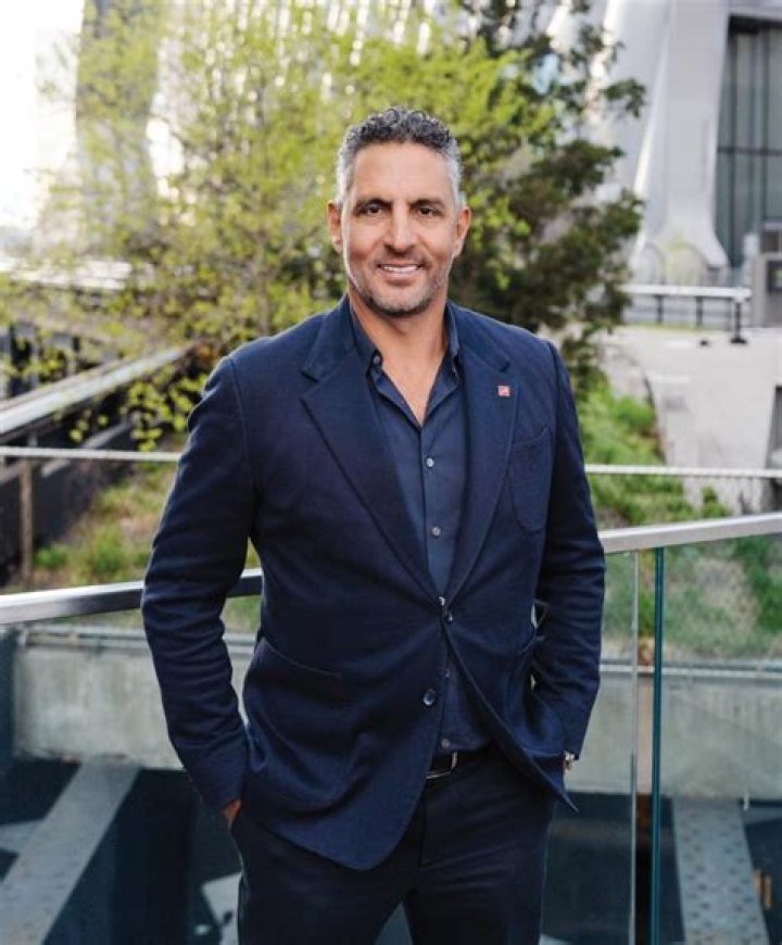 The Agency Mauricio Net Worth 2024