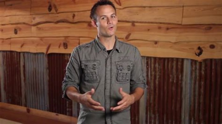 	THE CHRISTIAN MAGICIAN ILLUSIONIST MIXES GOSPEL WITH TRICKS IN UNIQUE MINISTRY	