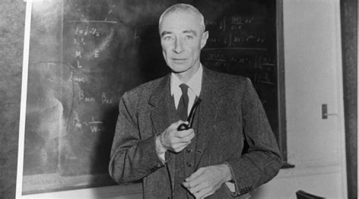 	The Jewish story behind ‘Oppenheimer’ explained	
