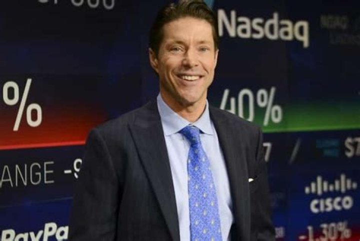 Timothy Seymour Bio, Age, Height, Wife, Salary, Net worth, CNBC