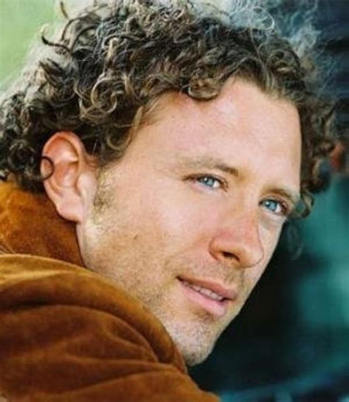 TJ Thyne Biography