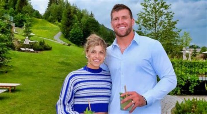 TJ Watt's Girlfriend: Unveiling The Woman Behind The Star