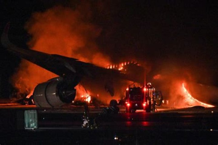 Tokyo plane collision: French forensic experts to probe accident that killed 5 at Haneda airport