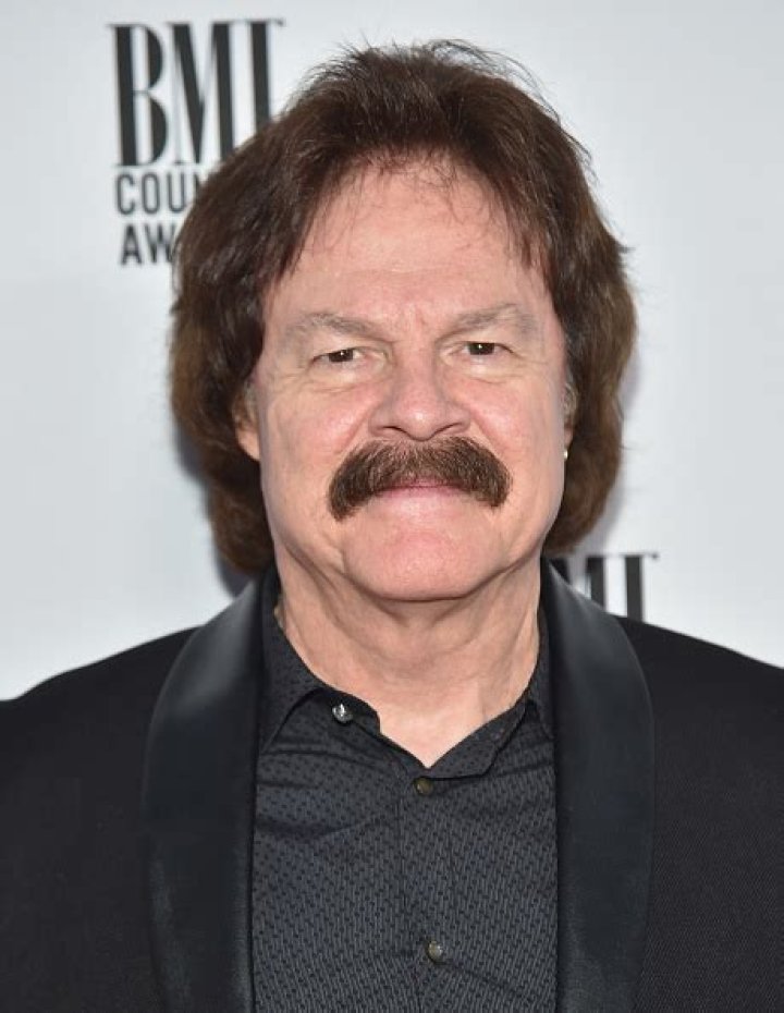 Tom Johnston Net Worth 2024