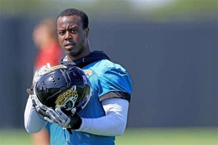 Top 40 Travis Etienne-inspired fantasy football names to explore