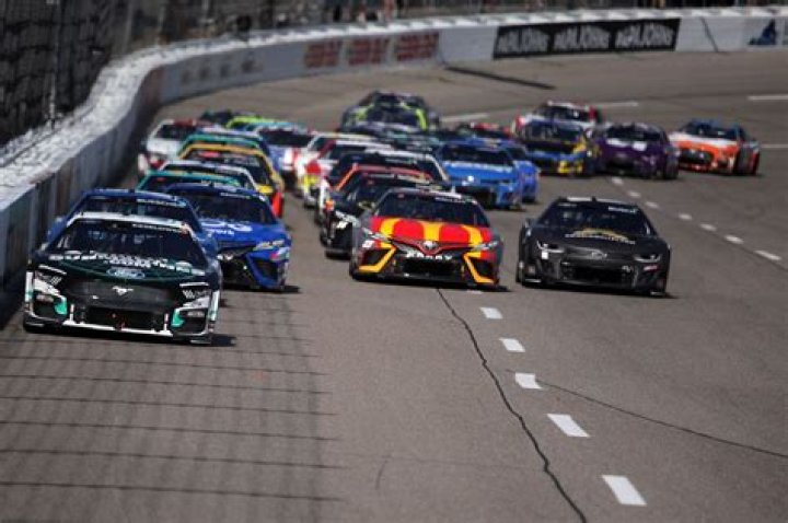 Top 5 richest NASCAR drivers in 2023