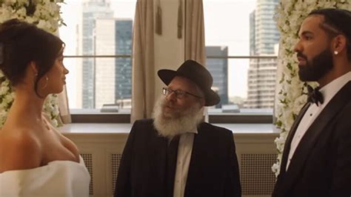 	Toronto rabbi dishes on being in a Drake music video	