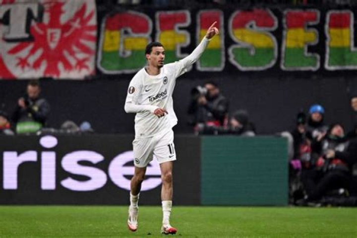 Traumtor aus 60 Metern - Spanische 3. Liga – 11FREUNDE