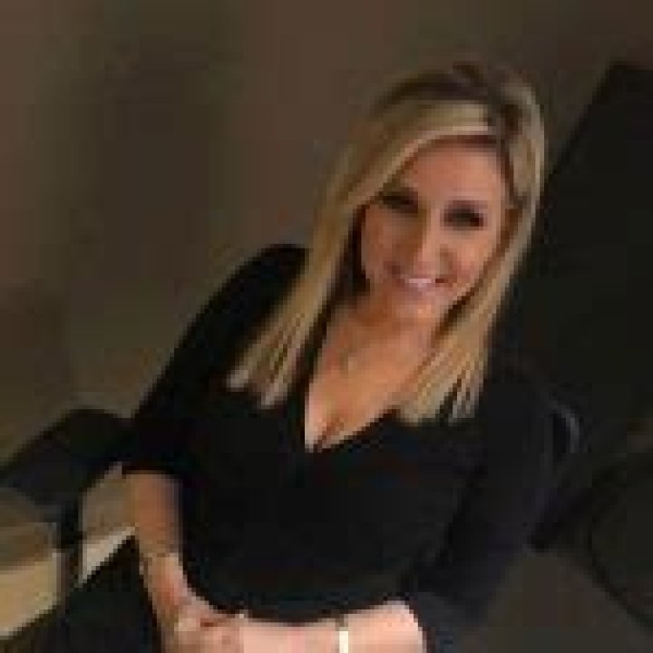 Tricia Kean Bio, Age, Height, Husband, Salary, Net Worth, KTNV