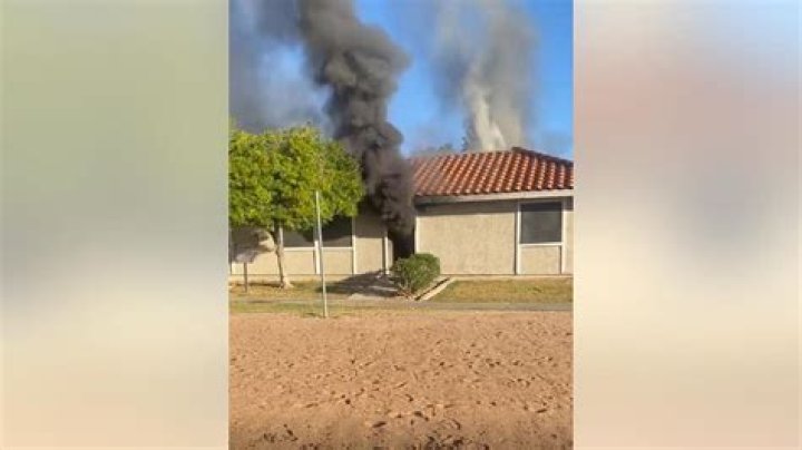 Two injured in Tempe duplex fire near Broadway and Rural