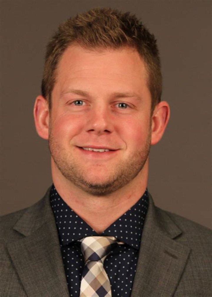 	UM’s Jonathan Patke named outside linebackers coach	